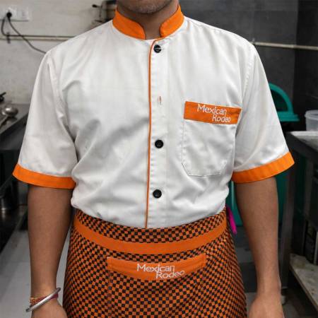 Hotel Aprons in Vadodara